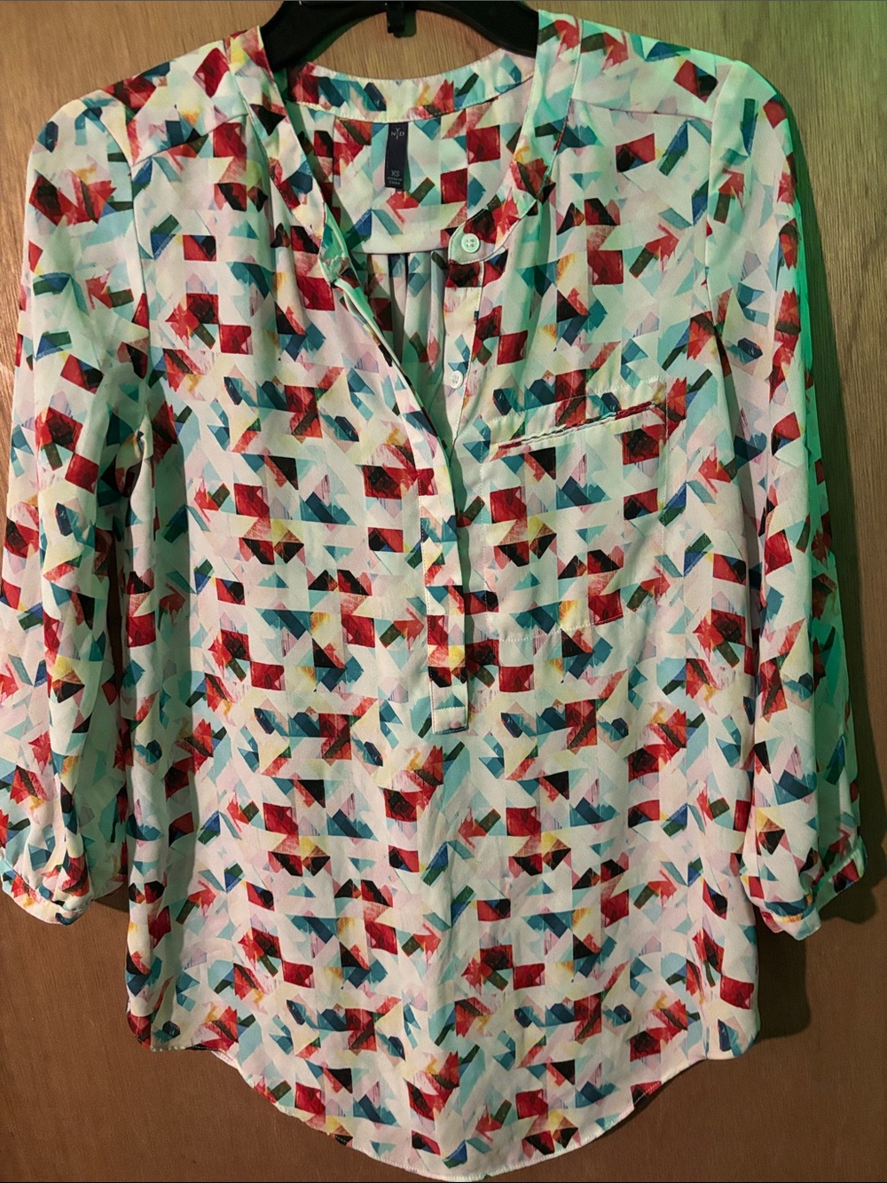 Geometric Print Split-Neck Blouse in White and Red